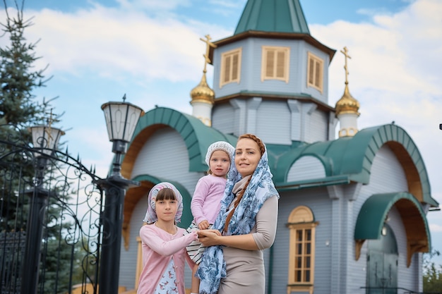Сочи: экскурсии для всей семьи – от исторических достопримечательностей до природных чудес